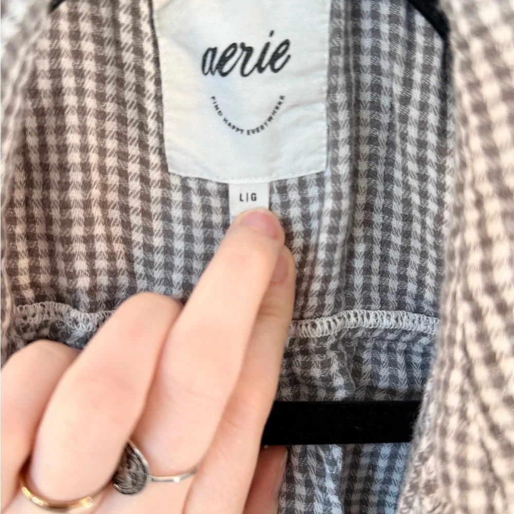 Aerie Gray/Beige 100% Cotton Checkered Shirt (size large) - Picture 5 of 9